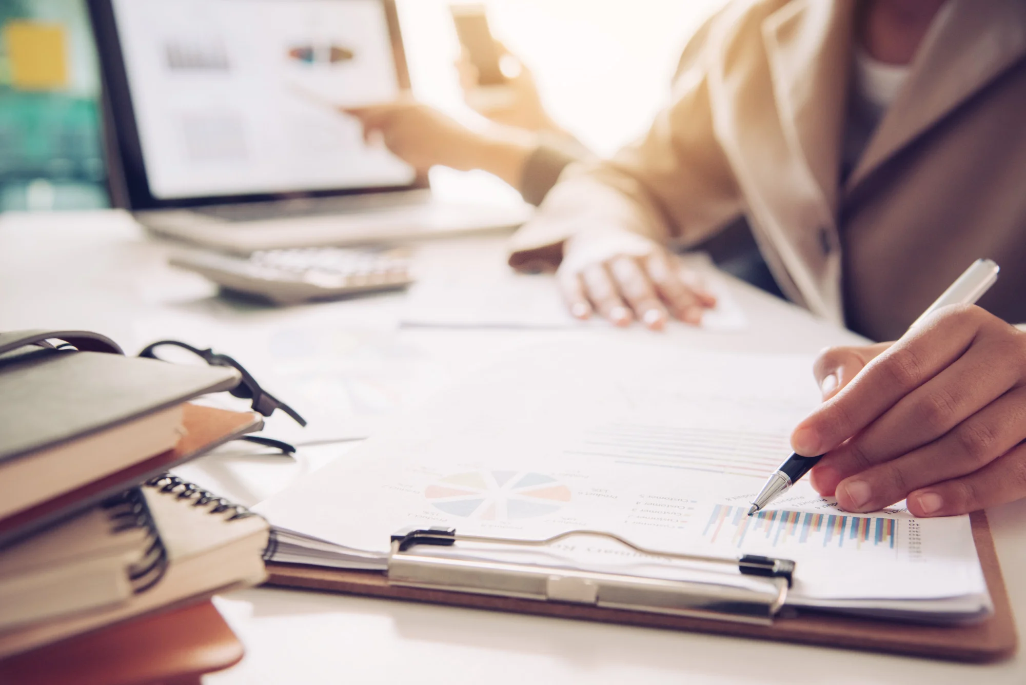 Suivi des démarches administratives d’une entreprise guérétoise auprès des organismes